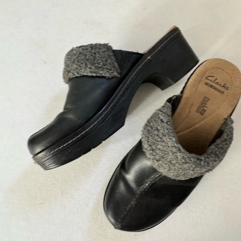 Clarks Black Leather Shearling Lined Platform Presley Clog Mules Retro Y2K 6.5 - Picture 2 of 9